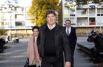 Amsterdam 6 november 2018
Advocaat Gert-Jan Knoops arriveert samen met Frank Masmeijer en zijn vrouw Carry Knoops bij de rechtbank in Amsterdam. De rechtbank in Amsterdam behandelt dinsdag de uitleveringszaak tegen de voormalig-tv-presentator.