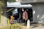 Amsterdam 6 november 2018
Advocaat Gert-Jan Knoops arriveert samen met Frank Masmeijer en zijn vrouw Carry Knoops bij de rechtbank in Amsterdam. De rechtbank in Amsterdam behandelt dinsdag de uitleveringszaak tegen de voormalig-tv-presentator.