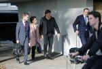 Amsterdam 6 november 2018
Advocaat Gert-Jan Knoops arriveert samen met Frank Masmeijer en zijn vrouw Carry Knoops bij de rechtbank in Amsterdam. De rechtbank in Amsterdam behandelt dinsdag de uitleveringszaak tegen de voormalig-tv-presentator.