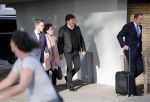 Amsterdam 6 november 2018
Advocaat Gert-Jan Knoops arriveert samen met Frank Masmeijer en zijn vrouw Carry Knoops bij de rechtbank in Amsterdam. De rechtbank in Amsterdam behandelt dinsdag de uitleveringszaak tegen de voormalig-tv-presentator.