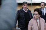Amsterdam 6 november 2018
Advocaat Gert-Jan Knoops arriveert samen met Frank Masmeijer en zijn vrouw Carry Knoops bij de rechtbank in Amsterdam. De rechtbank in Amsterdam behandelt dinsdag de uitleveringszaak tegen de voormalig-tv-presentator.