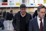 Amsterdam 6 november 2018
Advocaat Gert-Jan Knoops arriveert samen met Frank Masmeijer en zijn vrouw Carry Knoops bij de rechtbank in Amsterdam. De rechtbank in Amsterdam behandelt dinsdag de uitleveringszaak tegen de voormalig-tv-presentator.