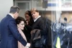 Amsterdam 6 november 2018
Advocaat Gert-Jan Knoops arriveert samen met Frank Masmeijer en zijn vrouw Carry Knoops bij de rechtbank in Amsterdam. De rechtbank in Amsterdam behandelt dinsdag de uitleveringszaak tegen de voormalig-tv-presentator.