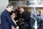 Amsterdam 6 november 2018
Advocaat Gert-Jan Knoops arriveert samen met Frank Masmeijer en zijn vrouw Carry Knoops bij de rechtbank in Amsterdam. De rechtbank in Amsterdam behandelt dinsdag de uitleveringszaak tegen de voormalig-tv-presentator.