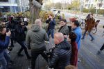 Amsterdam 13 november 2018
Frank Masmeijer komt met zijn advocaat Carry Knoops aan bij de rechtbank. Heel veel pers vangt hem op. Hij wordt daarna meteen uitgeleverd aan Belgie.