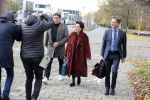 Amsterdam 13 november 2018
Frank Masmeijer komt met zijn advocaat Carry Knoops aan bij de rechtbank. Heel veel pers vangt hem op. Hij wordt daarna meteen uitgeleverd aan Belgie.
