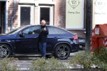 Amsterdam 17 oktober 2018
Gordon voor zijn nieuwe restaurant in Amsterdam zuid.