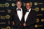 Amsterdam 11 oktober 2018
Uitreiking televizierring in AFAS LIVE.
Beau v Erven Dorens in de grote winnaar. Hans Schiffers met partner