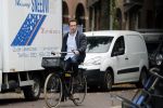 Amsterdam 18 oktober 2018
Jacob Derwig in amsterdam zuid op de fiets.