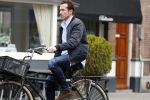 Amsterdam 18 oktober 2018
Jacob Derwig in amsterdam zuid op de fiets.