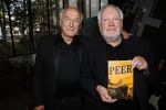Hilversum 8 oktober 2018
Boek presentatie Peter Koelewijn bij wisseloord studioâ€™s. Het boek is geschreven door Tjerk Lammers.