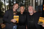 Hilversum 8 oktober 2018
Boek presentatie Peter Koelewijn bij wisseloord studioâ€™s. Het boek is geschreven door Tjerk Lammers. jan Smeets