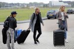Schiphol Oost 4 oktober 2018
Vrienden van Johnny de Mol en zijn vrouw Anouk vertrekken vanaf schiphol oost met een prive vliegtuig naar Portugal. Aanwezig oa Willek Alberti  , broer Kaj Lerby met gezin Dinand en Lucy Woesthoff John Ewbank en Kelly Weekers Katja Schuurman en Freek v Noordwijk Tony Berk manager Carlijn de Vries met man Nikkie Plessen en Linda de Mol met Jeroen Rietbergen en kinderen Noah en Julian.
