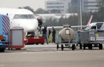 Schiphol Oost 4 oktober 2018
Vrienden van Johnny de Mol en zijn vrouw Anouk vertrekken vanaf schiphol oost met een prive vliegtuig naar Portugal. Aanwezig oa Willek Alberti  , broer Kaj Lerby met gezin Dinand en Lucy Woesthoff John Ewbank en Kelly Weekers Katja Schuurman en Freek v Noordwijk Tony Berk manager Carlijn de Vries met man Nikkie Plessen en Linda de Mol met Jeroen Rietbergen en kinderen Noah en Julian.
