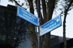 Hilversum 22 april 2018
Straatnaam Joop v d Ende en Andre v Duin op het mediapark.