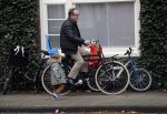 Amsterdam november 2018
Joost Nijsen heeft een relatie met de ex van Joost Zwagerman Maaike Pereboom. Maaike heeft een zoontje van Joost Zwagerman. Joost Nijsen woont in een huis in Amsterdam zuid.