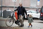 Amsterdam november 2018
Joost Nijsen heeft een relatie met de ex van Joost Zwagerman Maaike Pereboom. Maaike heeft een zoontje van Joost Zwagerman. Joost Nijsen woont in een huis in Amsterdam zuid.