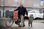 Amsterdam november 2018
Joost Nijsen heeft een relatie met de ex van Joost Zwagerman Maaike Pereboom. Maaike heeft een zoontje van Joost Zwagerman. Joost Nijsen woont in een huis in Amsterdam zuid.