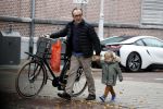 Amsterdam november 2018
Joost Nijsen heeft een relatie met de ex van Joost Zwagerman Maaike Pereboom. Maaike heeft een zoontje van Joost Zwagerman. Joost Nijsen woont in een huis in Amsterdam zuid.