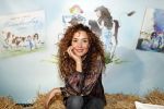 Hilversum 2 oktober 2018
Presentatie voorleesboeken van Katja Schuurman ism Jumbo en Campina. Birgit Schuurman overhandigt eerste exemplaren.