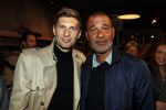 Amsterdam 8 oktober 2018
Presentatie jassenlijn Duno bij 1 op de cornelis schuytstraat. Ruud Gullit bkrijgt eerste jas. Levchenko