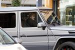 Amsterdam 3 oktober 2018
Lil Kleine parkeert zijn Mercedes G 6.3 AMG op de stope op de pc hooftstraat bij Louis Vuitton
