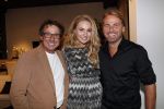 Amsterdam 30 oktober 2018
Boekpresentatie Kelly Weekers. Haar man John Ewbank reikte het eerste boek uit. Marco Borsato