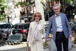 Amsterdam  3oktober 2018
Marrijke Helwegen met haar man Harrie hand in hand in Amsterdam zuid.