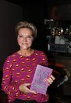 Amsterdam 1 november 2018
Boekpresentatie Frank Waals op Rembrandtplein.  Aanwezig oa Harrie Klooster Barry Stevens Inge Ipenburg en Mariska v Kolck