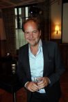 Amsterdam 23 oktober 2018
Boekpresentatie van Antoinette Scheulderman in de soho House . Eva Jinek overhandigt haar het eerste boek. Michiel v Egmond
