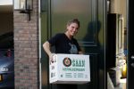 Berkel en Rodenrijs 15 oktober 2018
Monique Hazes en haar tante tillen met vrienden spullen naar hun nieuwe huis. Andre Hazes ligt ziek in bed. Vandaag gaan ze voor het eerst slapen in hun nieuwe huis aan het water.