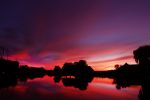 Nigtevecht 8 oktober 2018
Zonsopkomst Nigtevecht vanuit onze tuin gefotografeerd.