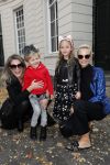 Den Haag 14 oktober 2018
Premiere Woezel en pip in koninklijke schouwburg Den haag. Nikkie Plessen kwam met haar zoon en vriendin Natasha Poly en haar dochter