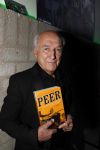 Hilversum 8 oktober 2018
Boek presentatie Peter Koelewijn bij wisseloord studioâ€™s. Het boek is geschreven door Tjerk Lammers.