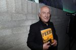 Hilversum 8 oktober 2018
Boek presentatie Peter Koelewijn bij wisseloord studioâ€™s. Het boek is geschreven door Tjerk Lammers.