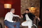 Hilversum 6 november 2018
Dries Roelvink interviewt voor Story Quincy Wilson Luc v Essen en Julia v Helvoirt uit het sbs6 programma house of Talent
