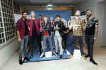 Hilversum 6 november 2018
Dries Roelvink interviewt voor Story Quincy Wilson Luc v Essen en Julia v Helvoirt uit het sbs6 programma house of Talent