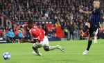 Eindhoven, 3 Oktober 2018 2e wedstrijd CL Seizoen 2018-2019
PSV-Internazionale Milan, eindstand 1-2
Radja Nainggolan en Deznel Dumfries