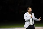 Amsterdam 13 oktober 2018
Nederland - Duitsland in de Johan Cruijff arens . eindstand 3-0
Na de Wedstrijd werden Dirk Kuyt en Rafael v d Vaart  gehuldigd. Dirk had zijn vrouw Gertrude en kinderen meegenomen. Rafael had zijn vriendin Estavan Polman en zijn kinderen Damian en Jesslynn meegenomen . Ook zijn ouders en schoonouders waren erbij.