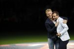 Amsterdam 13 oktober 2018
Nederland - Duitsland in de Johan Cruijff arens . eindstand 3-0
Na de Wedstrijd werden Dirk Kuyt en Rafael v d Vaart  gehuldigd. Dirk had zijn vrouw Gertrude en kinderen meegenomen. Rafael had zijn vriendin Estavan Polman en zijn kinderen Damian en Jesslynn meegenomen . Ook zijn ouders en schoonouders waren erbij.