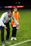 Amsterdam 13 oktober 2018
Nederland - Duitsland in de Johan Cruijff arens . eindstand 3-0
Na de Wedstrijd werden Dirk Kuyt en Rafael v d Vaart  gehuldigd. Dirk had zijn vrouw Gertrude en kinderen meegenomen. Rafael had zijn vriendin Estavan Polman en zijn kinderen Damian en Jesslynn meegenomen . Ook zijn ouders en schoonouders waren erbij.