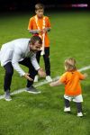 Amsterdam 13 oktober 2018
Nederland - Duitsland in de Johan Cruijff arens . eindstand 3-0
Na de Wedstrijd werden Dirk Kuyt en Rafael v d Vaart  gehuldigd. Dirk had zijn vrouw Gertrude en kinderen meegenomen. Rafael had zijn vriendin Estavan Polman en zijn kinderen Damian en Jesslynn meegenomen . Ook zijn ouders en schoonouders waren erbij.