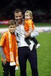 Amsterdam 13 oktober 2018
Nederland - Duitsland in de Johan Cruijff arens . eindstand 3-0
Na de Wedstrijd werden Dirk Kuyt en Rafael v d Vaart  gehuldigd. Dirk had zijn vrouw Gertrude en kinderen meegenomen. Rafael had zijn vriendin Estavan Polman en zijn kinderen Damian en Jesslynn meegenomen . Ook zijn ouders en schoonouders waren erbij.
