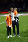 Amsterdam 13 oktober 2018
Nederland - Duitsland in de Johan Cruijff arens . eindstand 3-0
Na de Wedstrijd werden Dirk Kuyt en Rafael v d Vaart  gehuldigd. Dirk had zijn vrouw Gertrude en kinderen meegenomen. Rafael had zijn vriendin Estavan Polman en zijn kinderen Damian en Jesslynn meegenomen . Ook zijn ouders en schoonouders waren erbij.