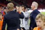 Amsterdam 13 oktober 2018
Nederland - Duitsland in de Johan Cruijff arens . eindstand 3-0
Na de Wedstrijd werden Dirk Kuyt en Rafael v d Vaart  gehuldigd. Dirk had zijn vrouw Gertrude en kinderen meegenomen. Rafael had zijn vriendin Estavan Polman en zijn kinderen Damian en Jesslynn meegenomen . Ook zijn ouders en schoonouders waren erbij.