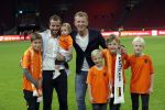 Amsterdam 13 oktober 2018
Nederland - Duitsland in de Johan Cruijff arens . eindstand 3-0
Na de Wedstrijd werden Dirk Kuyt en Rafael v d Vaart  gehuldigd. Dirk had zijn vrouw Gertrude en kinderen meegenomen. Rafael had zijn vriendin Estavan Polman en zijn kinderen Damian en Jesslynn meegenomen . Ook zijn ouders en schoonouders waren erbij.