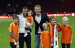 Amsterdam 13 oktober 2018
Nederland - Duitsland in de Johan Cruijff arens . eindstand 3-0
Na de Wedstrijd werden Dirk Kuyt en Rafael v d Vaart  gehuldigd. Dirk had zijn vrouw Gertrude en kinderen meegenomen. Rafael had zijn vriendin Estavan Polman en zijn kinderen Damian en Jesslynn meegenomen . Ook zijn ouders en schoonouders waren erbij.
