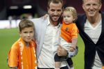 Amsterdam 13 oktober 2018
Nederland - Duitsland in de Johan Cruijff arens . eindstand 3-0
Na de Wedstrijd werden Dirk Kuyt en Rafael v d Vaart  gehuldigd. Dirk had zijn vrouw Gertrude en kinderen meegenomen. Rafael had zijn vriendin Estavan Polman en zijn kinderen Damian en Jesslynn meegenomen . Ook zijn ouders en schoonouders waren erbij.