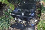 Amsterdam 9 oktober 2018
Diverse graven van bekende Nederlanders (Bners) op Zorgvlied.
Dit is het graf van Ramses Shaffy.