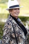 Woudenberg 8 oktober 2018
Herdenkingsdienst Anneke Gronloh in crematorium Woudenberg. Ria Valk en Willke Alberti